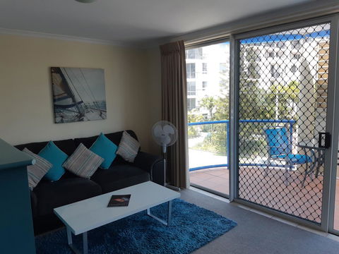 Surfers Beach Resort One - Kingaroy Accommodation 13