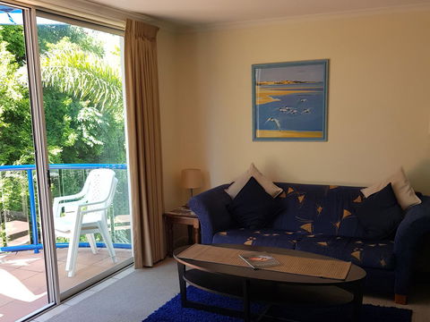 Surfers Beach Resort One - Kingaroy Accommodation 28