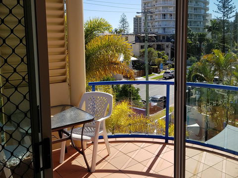 Surfers Beach Resort One - Kingaroy Accommodation 23