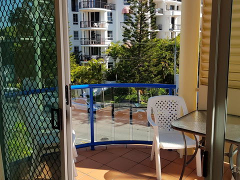 Surfers Beach Resort One - Kingaroy Accommodation 25