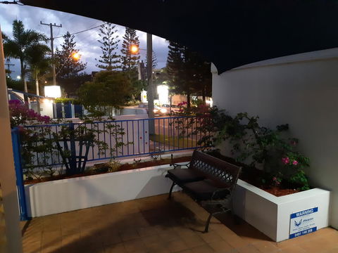 Surfers Beach Resort One - Kingaroy Accommodation 12