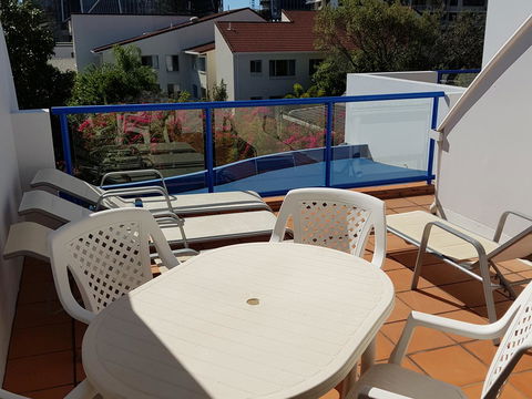 Surfers Beach Resort One - Kingaroy Accommodation 21