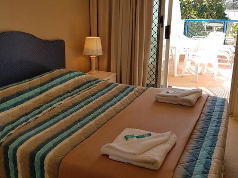 Surfers Beach Resort One - Kingaroy Accommodation 22