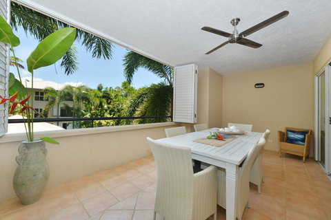 Cayman Villas Port Douglas - Kingaroy Accommodation 37