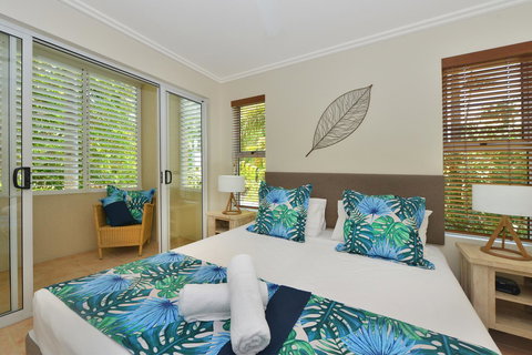 Cayman Villas Port Douglas - Kingaroy Accommodation 32