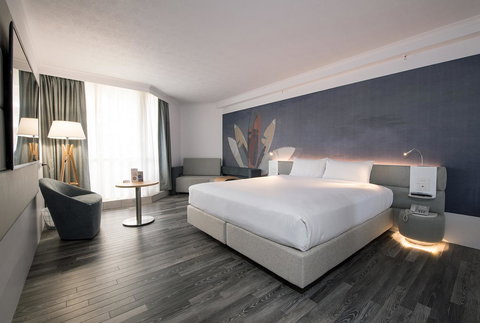 Novotel Surfers Paradise - Kingaroy Accommodation 9