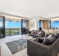 Luxury 3 Bedroom in heart of Broadbeach - Kingaroy Accommodation