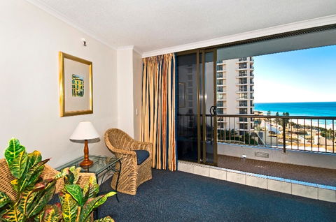 Surfers International Apartments - Kingaroy Accommodation 25
