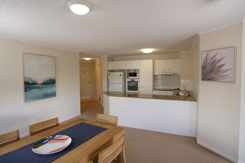 San Marino By The Sea Apartments - Kingaroy Accommodation 9