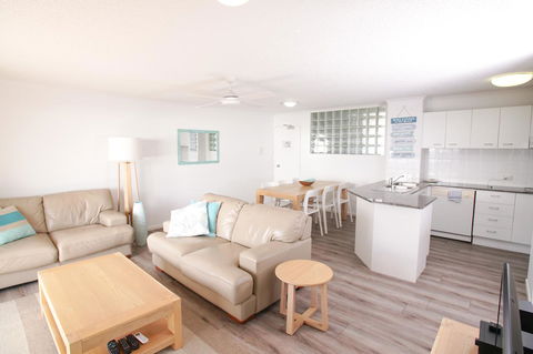 San Marino By The Sea Apartments - Kingaroy Accommodation 15