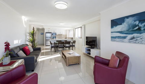 South Pacific Plaza - Official - Kingaroy Accommodation 3