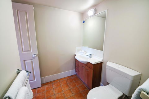 Turtle Beach Resort - Kingaroy Accommodation 16