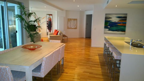 Coral Cove Apartments - Kingaroy Accommodation 4
