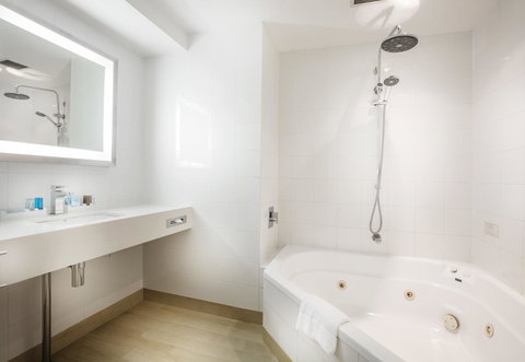 Amora Hotel Brisbane - Kingaroy Accommodation 16