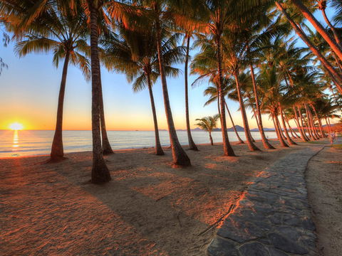 Palm Cove Beach Apartment - Kingaroy Accommodation 21