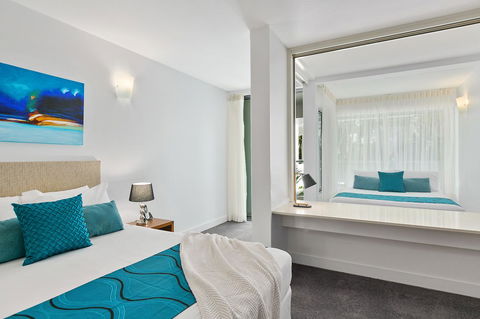 Palm Cove Beach Apartment - Kingaroy Accommodation 16