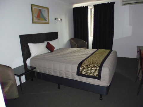 Burke & Wills Motor Inn - Kingaroy Accommodation 5