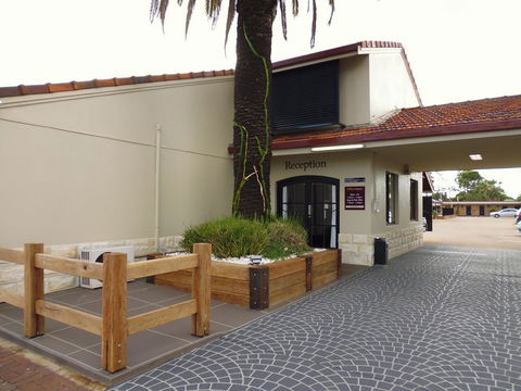 Burke & Wills Motor Inn - Kingaroy Accommodation 6