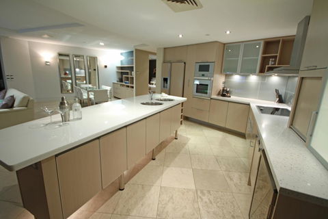 Oceans Mooloolaba - Kingaroy Accommodation 17