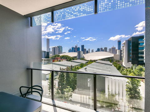 Opera Apartments South Brisbane - Kingaroy Accommodation 3