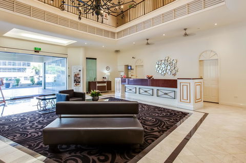Central Cosmo Apartment Hotel - Kingaroy Accommodation 6