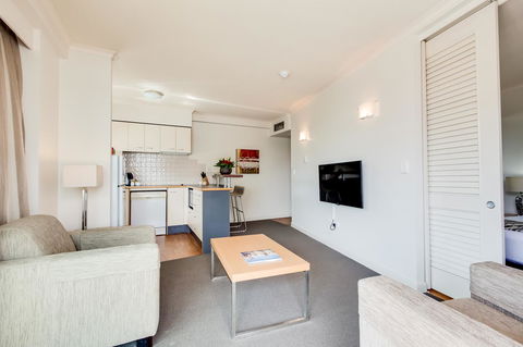 Central Cosmo Apartment Hotel - Kingaroy Accommodation 31