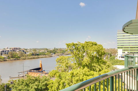 Central Cosmo Apartment Hotel - Kingaroy Accommodation 15