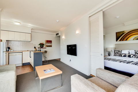 Central Cosmo Apartment Hotel - Kingaroy Accommodation 29