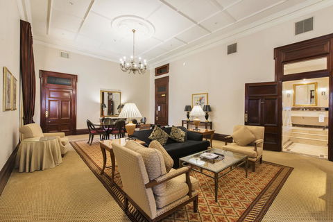 Treasury Brisbane - Kingaroy Accommodation 44