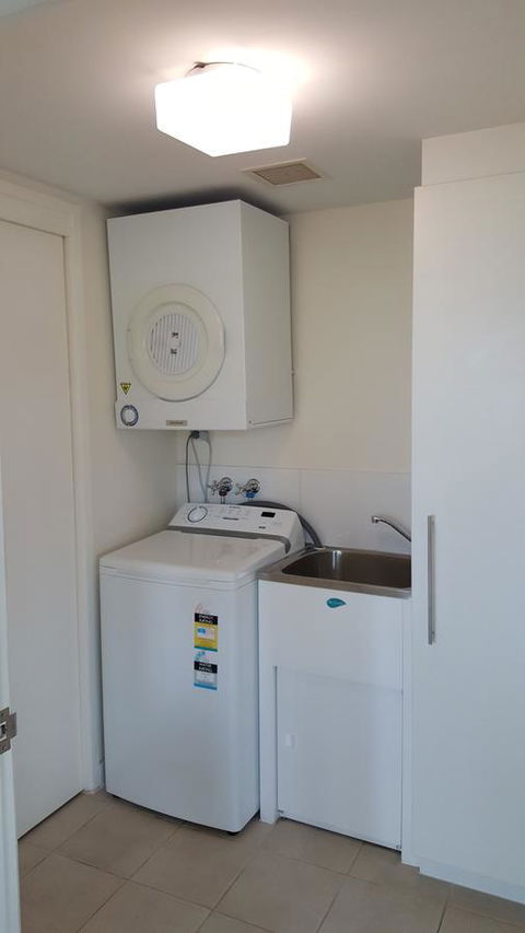 Jacana Apartments - Kingaroy Accommodation 16