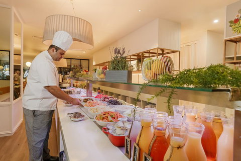 Pullman Brisbane King George Square - Kingaroy Accommodation 11