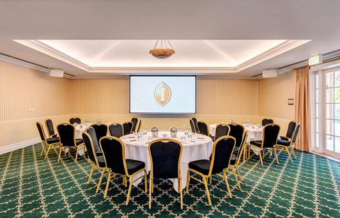 InterContinental Sanctuary Cove Resort, An IHG Hotel - Kingaroy Accommodation 10