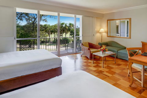 InterContinental Sanctuary Cove Resort, An IHG Hotel - Kingaroy Accommodation 25