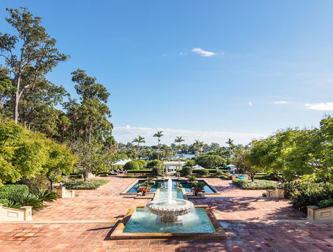 InterContinental Sanctuary Cove Resort, An IHG Hotel - Kingaroy Accommodation 9
