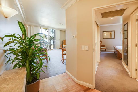 InterContinental Sanctuary Cove Resort, An IHG Hotel - Kingaroy Accommodation 21