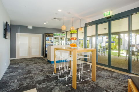 Mantra Hervey Bay - Kingaroy Accommodation 7