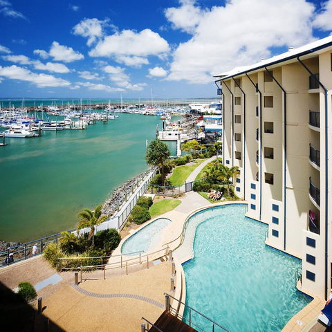 Mantra Hervey Bay - Kingaroy Accommodation 18