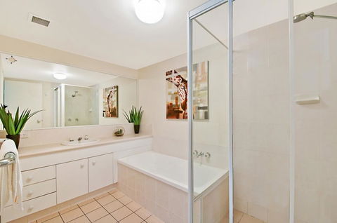 Champelli Palms Apartments - Kingaroy Accommodation 5