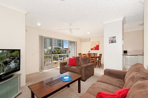 Champelli Palms Apartments - Kingaroy Accommodation 4
