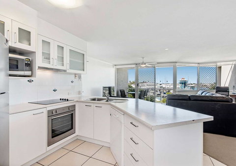 Sailport Mooloolaba Apartments - Kingaroy Accommodation 12