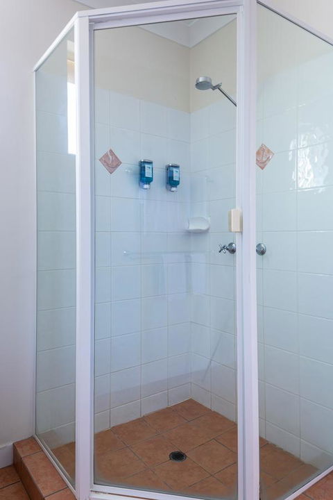Anchor Motel Noosa - Kingaroy Accommodation 34