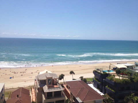 Norfolk Luxury Beachfront Apartments - Kingaroy Accommodation 3
