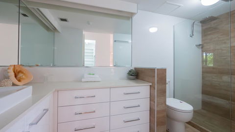 Norfolk Luxury Beachfront Apartments - Kingaroy Accommodation 17