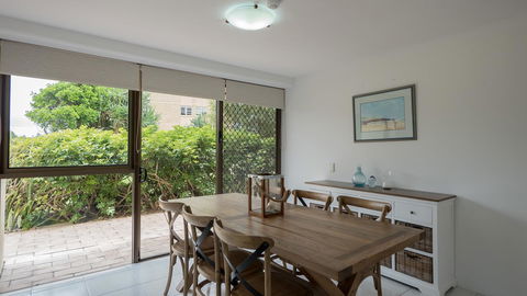 Norfolk Luxury Beachfront Apartments - Kingaroy Accommodation 13