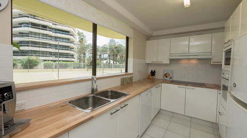 Norfolk Luxury Beachfront Apartments - Kingaroy Accommodation 21