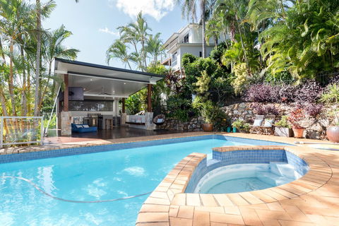 Private Guest Suite High On Currumbin Hill - Kingaroy Accommodation 28