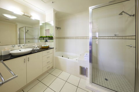 Jack And Newell Holiday Apartments - Kingaroy Accommodation 29