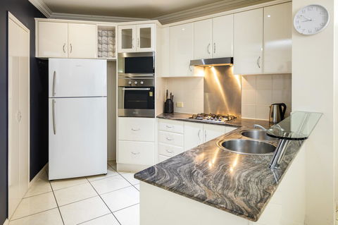 Jack And Newell Holiday Apartments - Kingaroy Accommodation 30