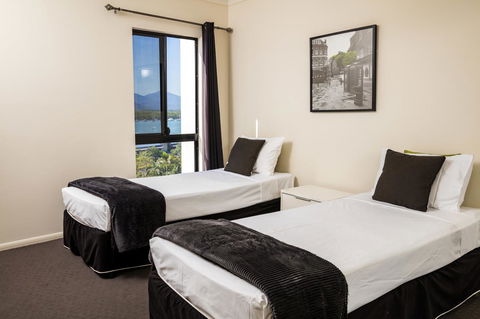Jack And Newell Holiday Apartments - Kingaroy Accommodation 39