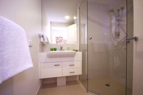 Domain Serviced Apartments - Kingaroy Accommodation 6